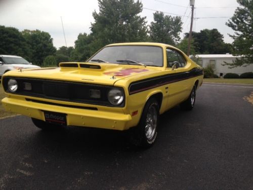 1970 plymouth duster 340 solid car nice paint job