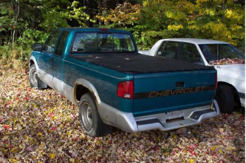 1995 chevrolet s10 pickup, v6, 4.3l, 5 speed, 2wd, extended cab, a/c,