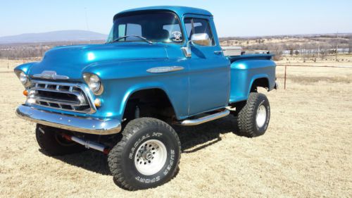 $ crusher $ !! 1957 blue chevrolet 4x4 pick-up 350 @ 7&#034;lift !! awesome ride !!