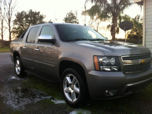 2008 chevy avalanche