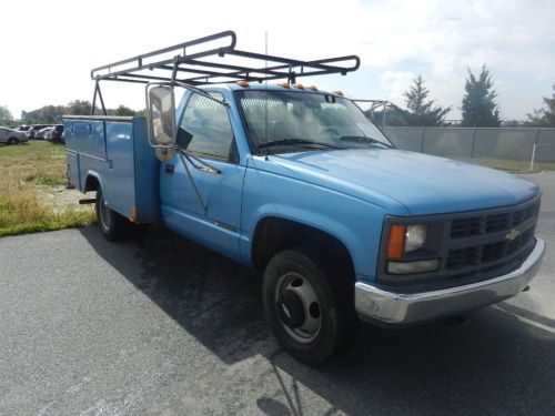 1996 chevy c3500 dual rear wheel chasis with utility body