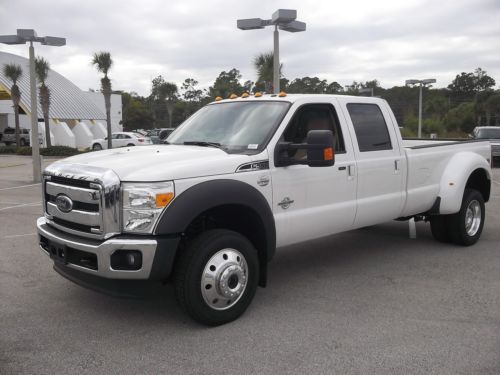 New 2013 ford sd f-550 6.7 v8 diesel 4x4 crew cab drw lariat with a pick-up bed