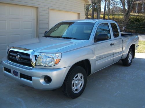 2006 Toyota tacoma x runner 4d extended cab