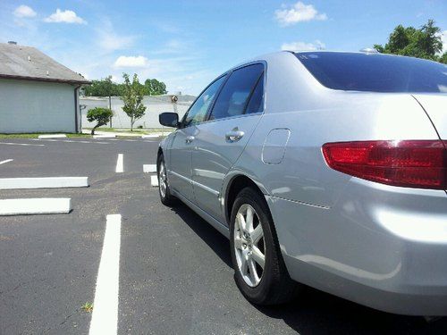 Really nice 2005 honda accord ex, loaded, black leather, no reserve,