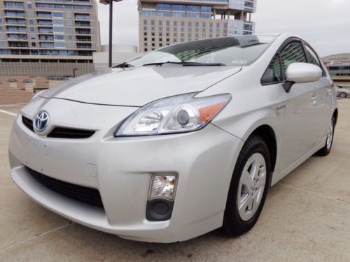 2010 toyota prius iii from 1 owner in texas  no accidents smokee free