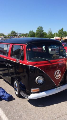 Vw bus 1970 - incredibly clean - no rust - former nevada van -i have clear title
