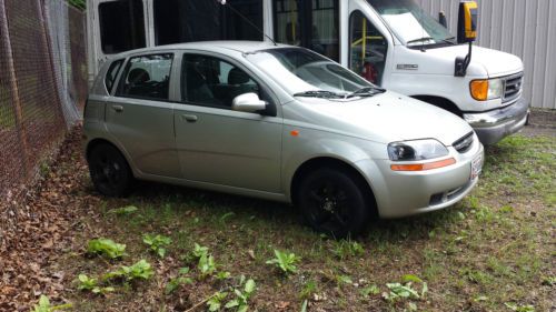 Aveo 2004 for parts or repair, doesn&#039;t run