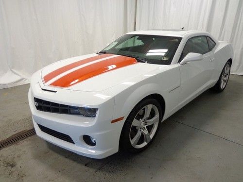 2010 chevrolet camaro 2ss v8 manual  leather  bluetooth 1owner low miles cd