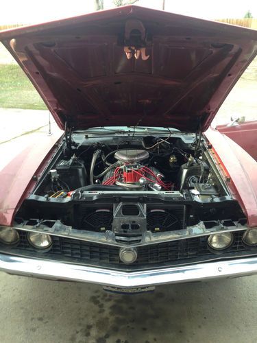 1970 ford torino gt 5.0l no rust. straight and complete. need and hate to sell.