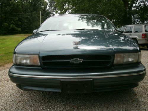 1994 chevrolet caprice classic estate wagon* impala ss grille* woodgrain delete