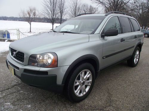 2004 volvo xc90 2.5t awd,excellent condition,inspected,no reserve.