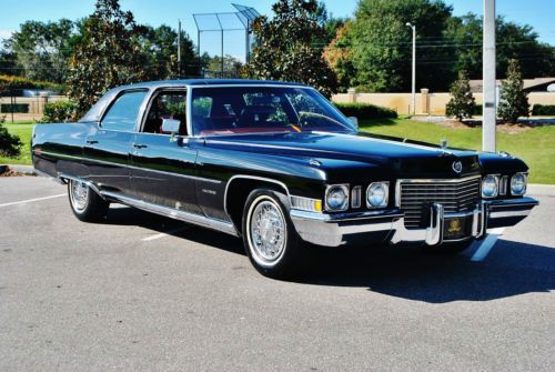Absolutley stunning and very rare 1972 cadillac fleetwood 52,671 miles like new