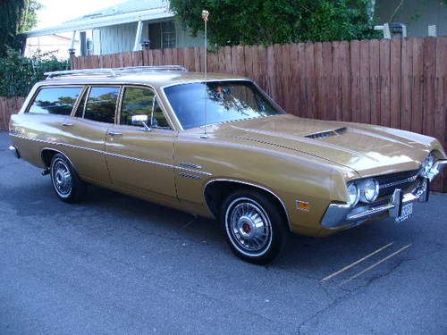 1970 ford wagon in xlt org cond with 49000 org miles