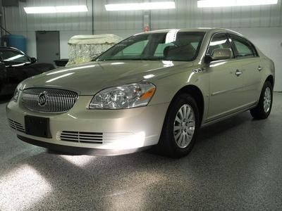 Gm certified buick lucerne sedan! low miles and very clean cx model!  must see!