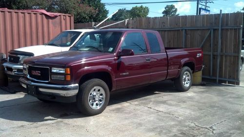 
			 1995 gmc z71 pick up extended cab